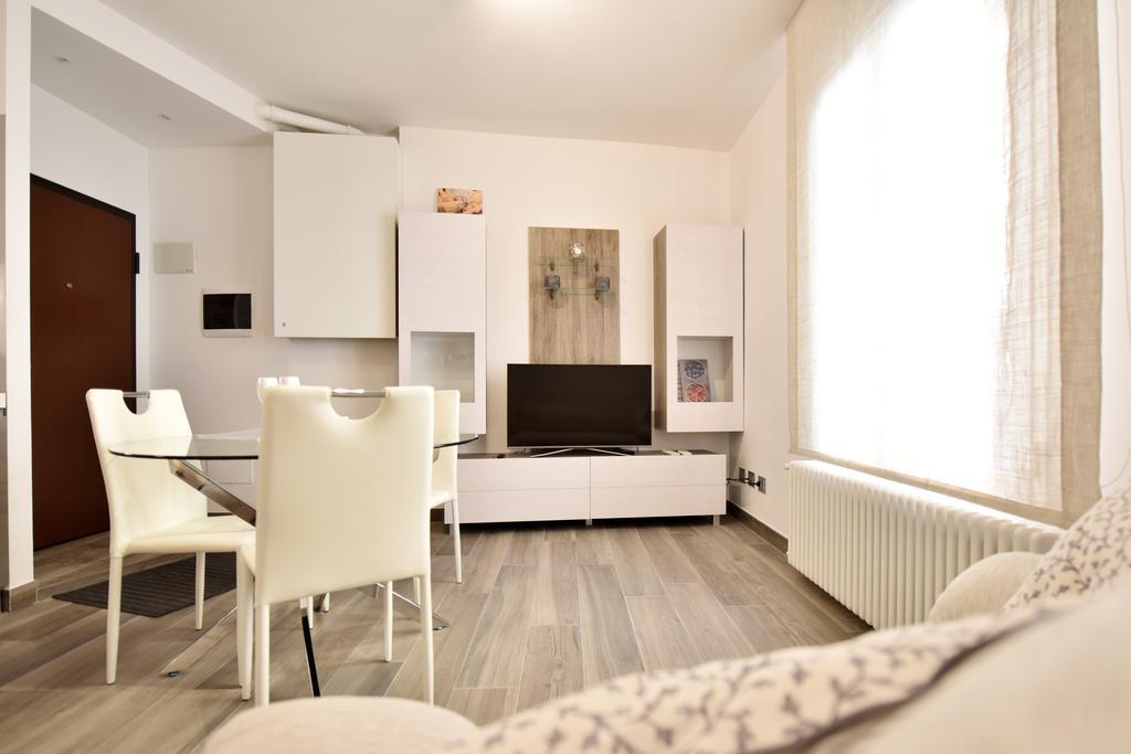 Andrea Luxury Apartments - D'Azeglio Bologna Luaran gambar