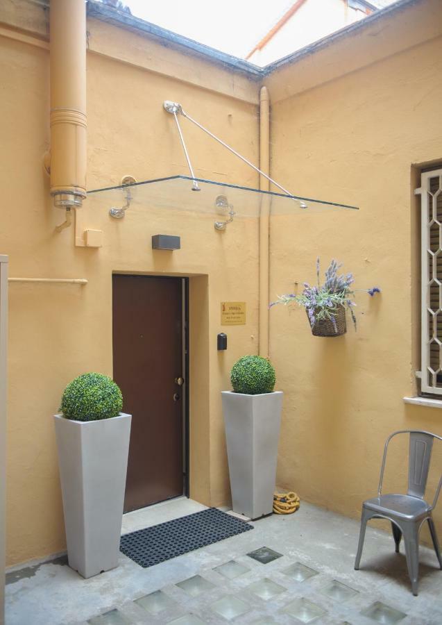 Andrea Luxury Apartments - D'Azeglio Bologna Luaran gambar