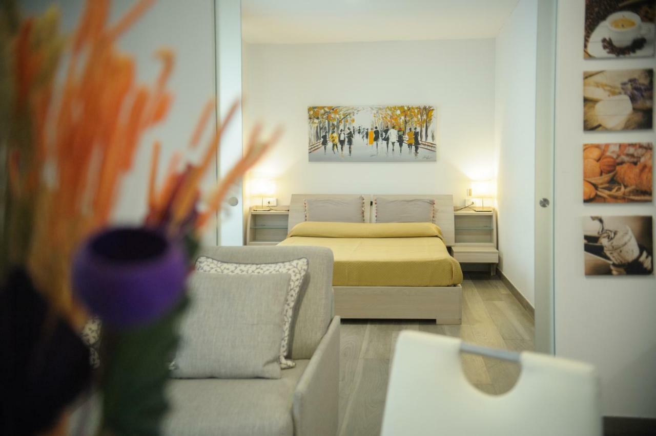 Andrea Luxury Apartments - D'Azeglio Bologna Luaran gambar